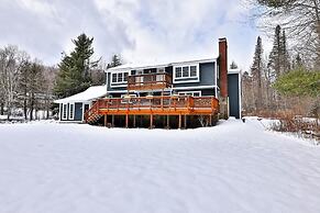The Killington Bigelow Chalet: Large Ski Home. 8 Br/4.5 Ba/16 People. 