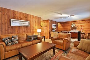 Tanglewood Vista At Killington: Great Group Ski Home Close To Mountain