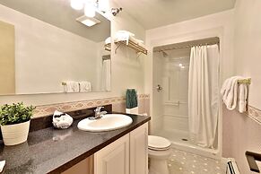 Rent An Inn! Takeover The Birch Ridge W/ Your Group. Mountain Lodge: 1