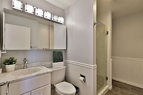 Rent An Inn! Takeover The Birch Ridge W/ Your Group. Mountain Lodge: 1