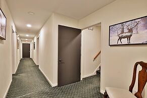 Rent An Inn! Takeover The Birch Ridge W/ Your Group. Mountain Lodge: 1