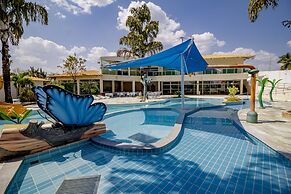 diRoma Resort com um dia no Acqua Park