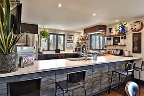 The Green House: Killington's Most Unique Ski Home 4 Bedroom Home