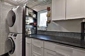 The Green House: Killington's Most Unique Ski Home 4 Bedroom Home