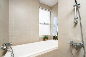 Sunrise City Central By Dhome