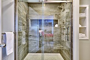 Killington Center Inn & Suites by Killington VR - 2 Bedrooms