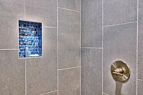 Killington Center Inn & Suites by Killington VR - 2 Bedrooms