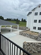 Lakeview Hills Country Club & Resort