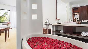 Shintana Saya La Maison