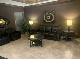 Obasa Suites @ The Hallmark