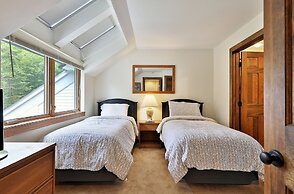 Sunrise West Glade: 3br, 3ba Ski In/ski Out Condo 3 Bedroom Condo