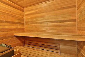 Sunrise West Glade: 3br, 3ba Ski In/ski Out Condo 3 Bedroom Condo