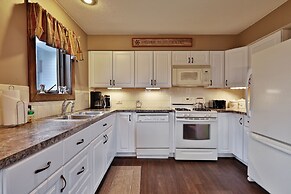 Sunrise Timberline: 3br, 2ba Ski In/ski Out Condo 3 Bedroom Condo