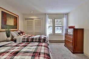 Skiers! Fox Hollow 2br/2ba Condo. Across From Pico, Minutes To Killing