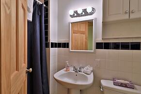 Left Duplex Home Directly Across From Pico Mountain, Close To Killingt