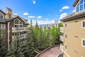 Luxurious 3 bedroom 3 bath condo! 3 Condo by RedAwning