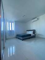 Arecibo Hotel 2107