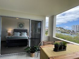 City Stadium Apartment Riverfront 38