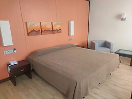 Hotel Puerta de Ocaña