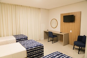 Trento Hotel Guaíra