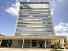 Trento Hotel Guaíra