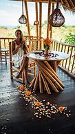 Penida Bambu Green Suites