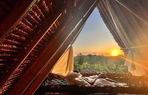 Penida Bambu Green Suites