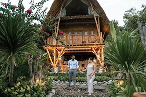 Penida Bambu Green Suites