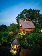 Penida Bambu Green Suites