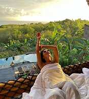 Penida Bambu Green Suites