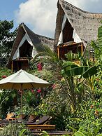 Penida Bambu Green Suites