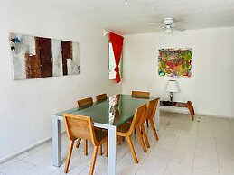 Punta Me Shared Apartment in Punta Sam Ferry Beach