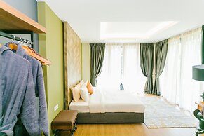 ROYALE RIVIERA RESORT PRIVATE POOL VILLA