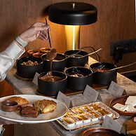 Unedo All Seasons Hotel