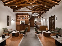 Unedo All Seasons Hotel