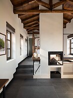 Unedo All Seasons Hotel