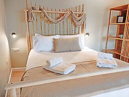 Sea & Cliff Luxury Suites byCorfuescapes