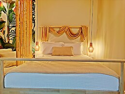 Sea & Cliff Luxury Suites byCorfuescapes