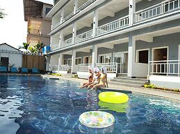 Gracias  Cafe & Resort