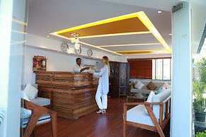 Gracias  Cafe & Resort