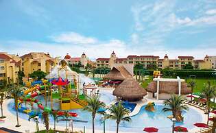 Punta Me Apartment Beach Front Hotel