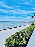 Punta Me Apartment Beach Front Hotel