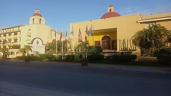 Punta Me Apartment Beach Front Hotel