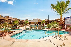 Desert Solitaire #101 6 Bedroom Townhouse