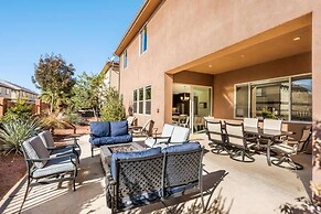 Desert Solitaire #101 6 Bedroom Townhouse