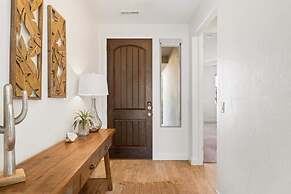 Desert Solitaire #101 6 Bedroom Townhouse