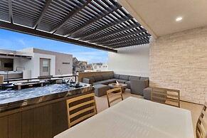 Laguna Beach 4 Bedroom Townhouse