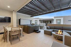 Laguna Beach 4 Bedroom Townhouse