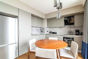 Flat With Panoramic Bosphorus View in Cihangir