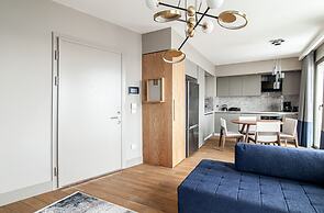 Flat With Panoramic Bosphorus View in Cihangir